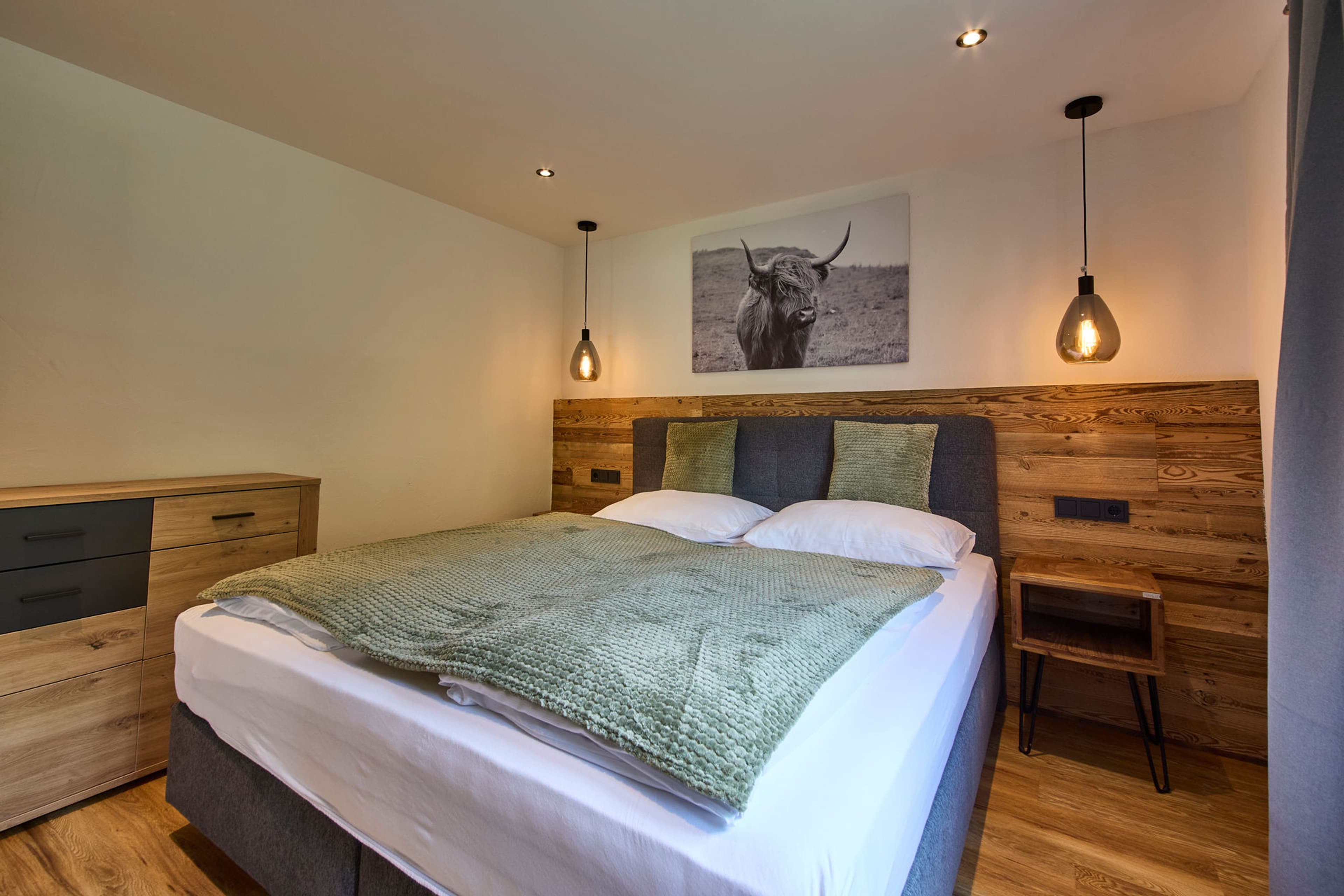 Apartment Westside Top 9 - Image 4